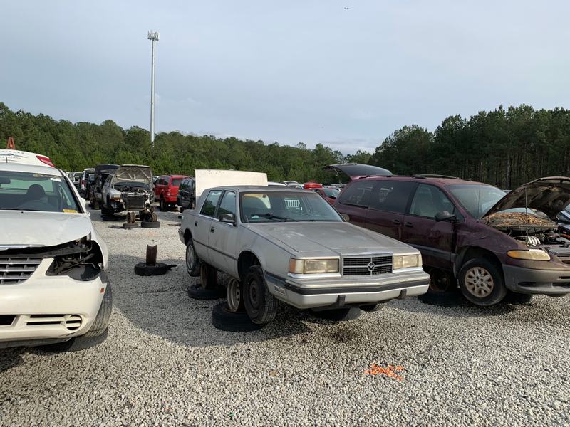Illustration for article titled DOTJ: Like Soap Operas? Need a New Car? In the late 80s Dodge had you covered
